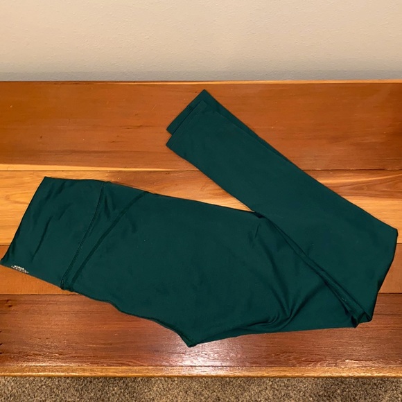 Free People Pants - 💚 FREE PEOPLE MOVEMENT LEGGINGS